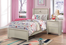 Load image into Gallery viewer, BEDROOM SETS