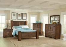 Load image into Gallery viewer, Sutter Creek Rustic Vintage Bourbon Queen Bed