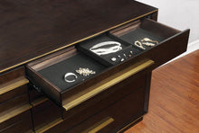 Load image into Gallery viewer, DRESSER