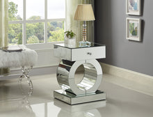 Load image into Gallery viewer, Jocelyn End Table