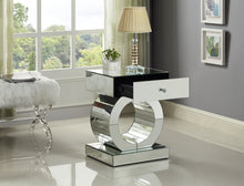 Load image into Gallery viewer, Jocelyn End Table