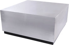 Load image into Gallery viewer, Valle Coffee table