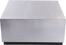 Load image into Gallery viewer, Valle Coffee table