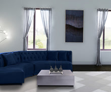 Load image into Gallery viewer, Valle Coffee table