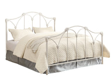 Load image into Gallery viewer, QUEEN BED