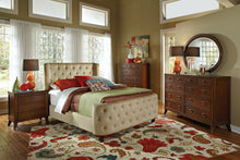 Load image into Gallery viewer, QUEEN BED