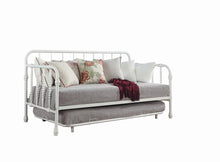 Load image into Gallery viewer, Traditional White Metal Daybed