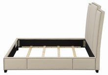 Load image into Gallery viewer, QUEEN BED