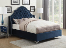 Load image into Gallery viewer, EASTERN KING BED