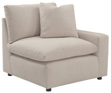 Load image into Gallery viewer, Savesto Right-Arm Facing Corner Chair
