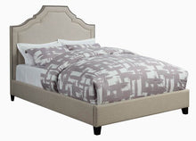 Load image into Gallery viewer, QUEEN BED