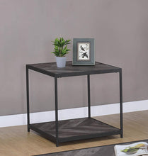 Load image into Gallery viewer, End Table