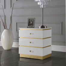 Load image into Gallery viewer, Esme Side Table