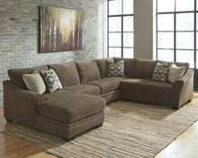 Load image into Gallery viewer, Justyna 3-Piece Sectional with Chaise