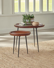 Load image into Gallery viewer, Nesting Table