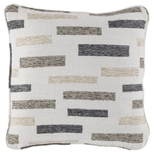Load image into Gallery viewer, Crockett Pillow