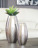 Load image into Gallery viewer, Dinesh Vase Set of 2