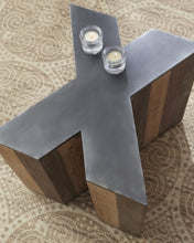 Load image into Gallery viewer, Highmender Accent Table