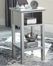 Load image into Gallery viewer, Marnville Accent Table