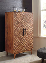 Load image into Gallery viewer, Gabinwell Accent Cabinet