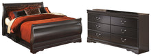 Load image into Gallery viewer, Huey Vineyard Signature Design Bed 4-Piece Bedroom Package
