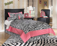 Load image into Gallery viewer, Maribel Twin Panel Headboard
