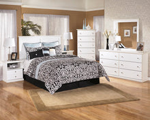 Load image into Gallery viewer, Bostwick Shoals Bedroom Mirror