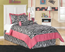 Load image into Gallery viewer, Bostwick Shoals Twin Panel Headboard