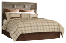 Load image into Gallery viewer, Juararo Queen Panel Headboard