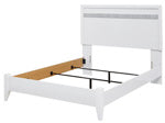 Load image into Gallery viewer, Jallory Queen Panel Footboard with Rails
