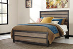 Load image into Gallery viewer, Harlinton Queen Panel Footboard