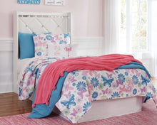 Load image into Gallery viewer, Dreamur Twin Panel Headboard