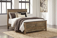 Load image into Gallery viewer, Trinell Queen Panel Footboard