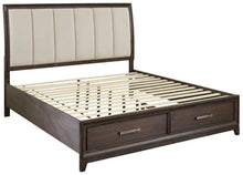Load image into Gallery viewer, Brueban Queen Storage Footboard