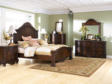 Load image into Gallery viewer, North Shore KingCalifornia King Panel Footboard