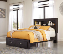 Load image into Gallery viewer, Reylow Queen Storage Footboard