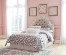 Load image into Gallery viewer, Realyn Full Upholstered Panel Headboard