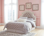 Load image into Gallery viewer, Realyn Full Upholstered Panel Headboard