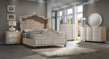 Load image into Gallery viewer, Diamond Queen Canopy Bed