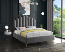 Load image into Gallery viewer, Lily Cream Velvet Full Bed