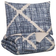Load image into Gallery viewer, Sladen 3-Piece Queen Comforter Set
