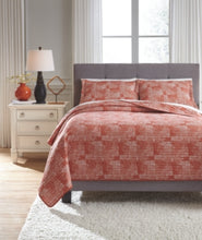 Load image into Gallery viewer, Jabesh 3-Piece Queen Quilt Set