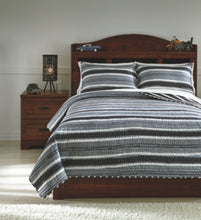 Load image into Gallery viewer, Merlin 3-Piece Full Coverlet Set