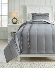 Load image into Gallery viewer, Meghdad 2-Piece Twin Comforter Set