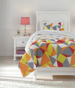 Load image into Gallery viewer, Maxie 2-Piece Twin Comforter Set