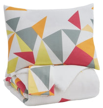 Load image into Gallery viewer, Maxie 3-Piece Full Comforter Set