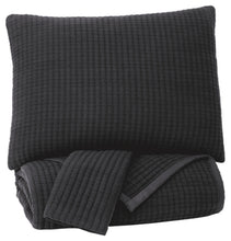 Load image into Gallery viewer, Thornam 3-Piece King Coverlet Set
