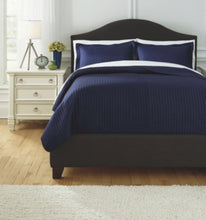 Load image into Gallery viewer, Raleda 3-Piece King Coverlet Set