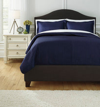 Load image into Gallery viewer, Raleda 3Piece Queen Coverlet Set
