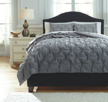 Load image into Gallery viewer, Rimy 3-Piece Queen Comforter Set